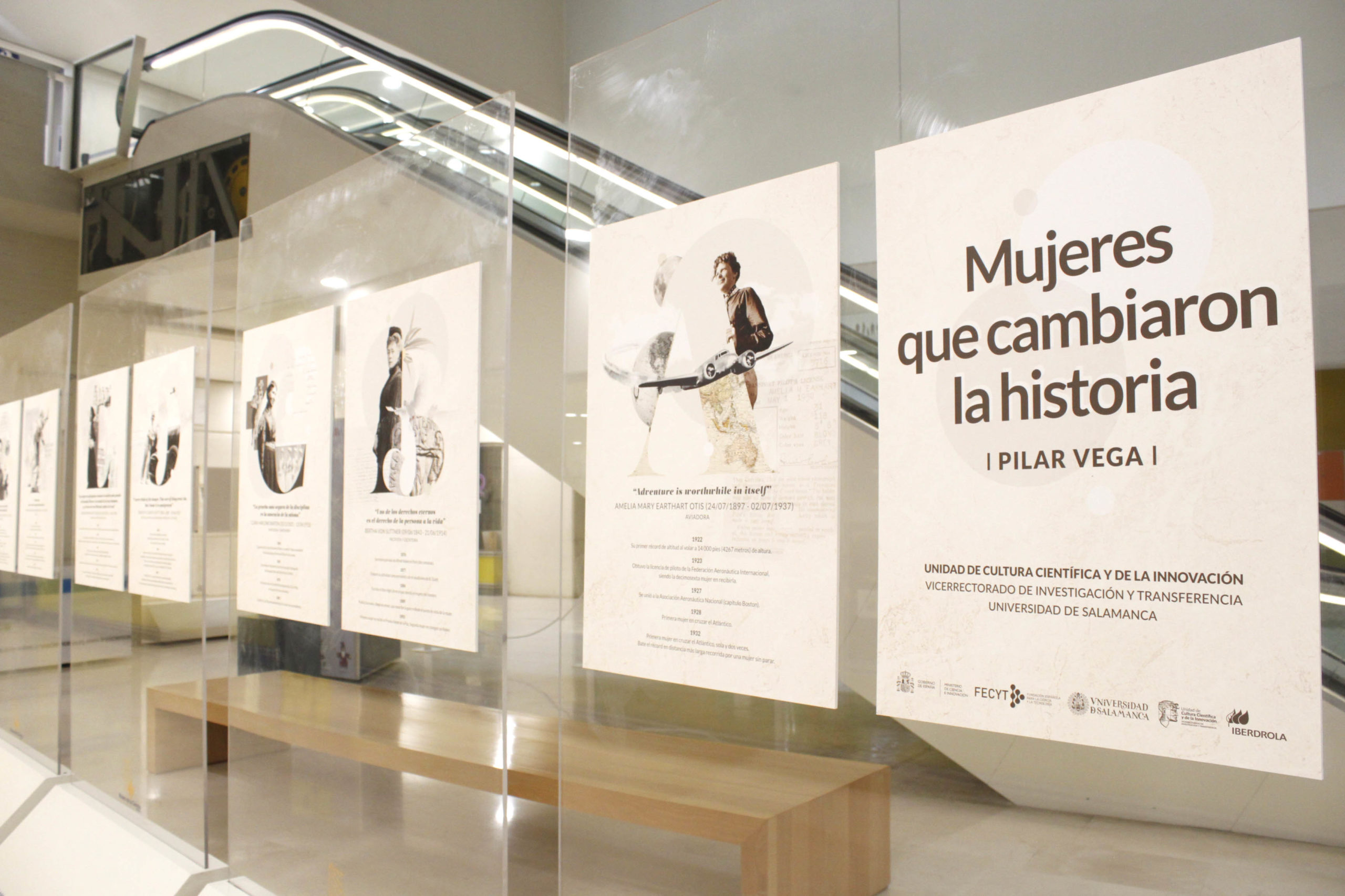 exposición mujeres que cambiaron la historia